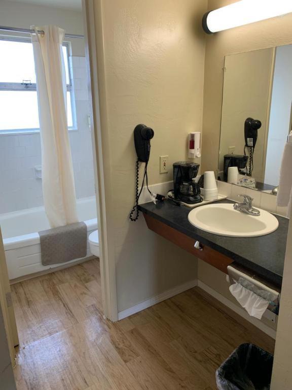 Economy Inn Reedsport Ngoại thất bức ảnh